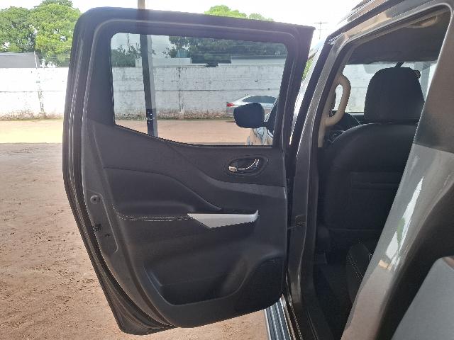 NISSAN FRONTIER ATK X4 - 2020/2021 — foto 18 de 40