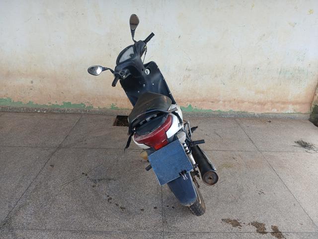 HONDA BIZ 100 ES - 2014/2015 — foto 5 de 10