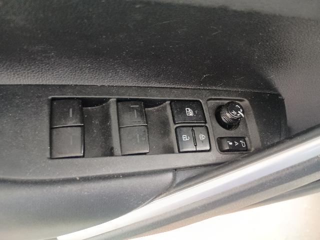 TOYOTA COROLLA - 2023/2024 — foto 8 de 40