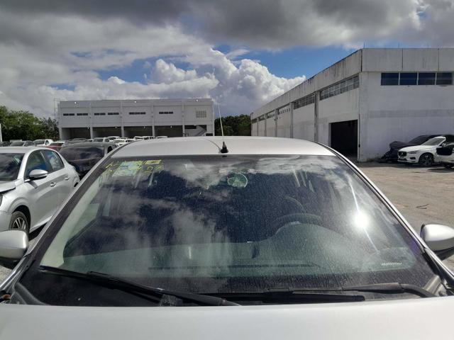 RENAULT LOGAN EXPR 1016V - 2015/2016 — foto 19 de 40