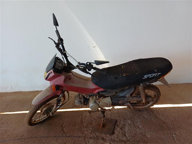 Honda Pop100 2009 em leilão