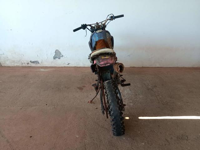 HONDA NX 200 - 1996/1996 — foto 4 de 13