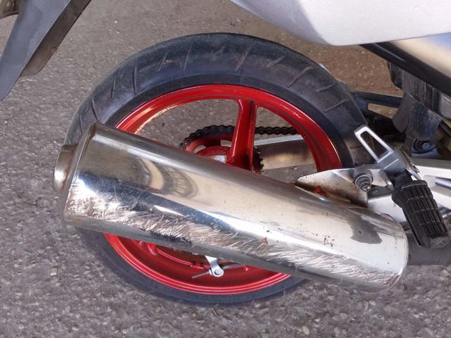 HONDA CBX 250 TWISTER - 2005/2005 — foto 8 de 9
