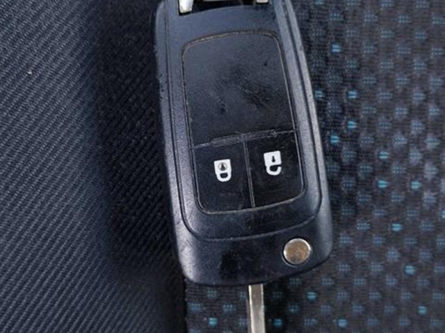 CHEVROLET ONIX 10MT JOYE - 2017/2018 — foto 26 de 27