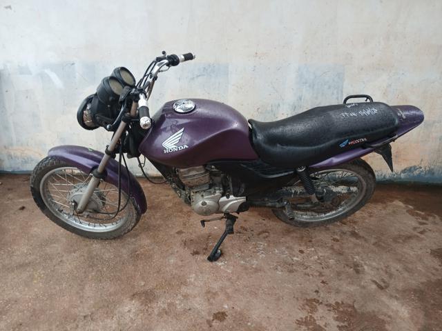 Honda CG 125 FAN KS 2011 em leilão