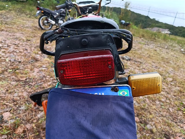 HONDA CG 125 TITAN - 1999/2000 — foto 13 de 16