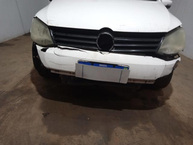 VOLKSWAGEN FOX 1.6 GII - 2012/2013 — foto 31 de 40