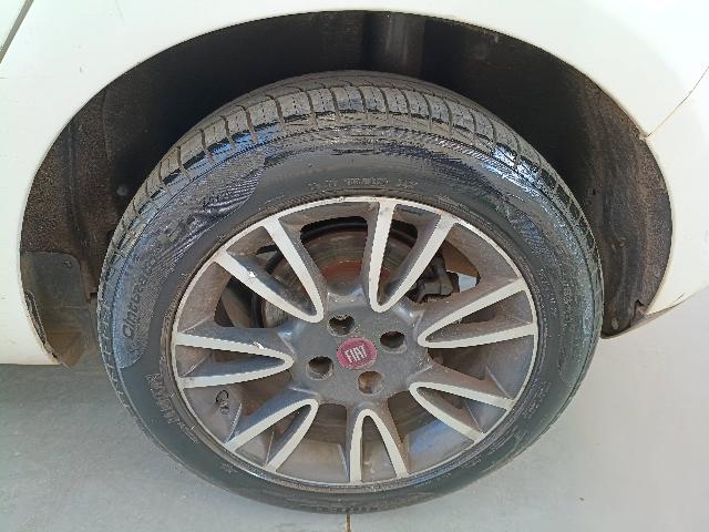 FIAT BRAVO ESSENCE 1.8 - 2013/2014 — foto 8 de 25