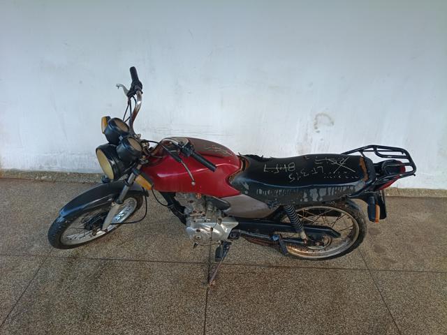 Honda CG 125 Titan KS 2001 em leilão