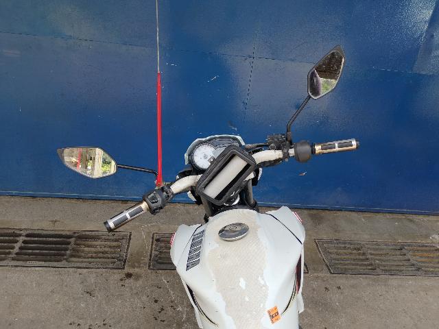 YAMAHA YS150 FAZER SED - 2014/2014 — foto 6 de 25
