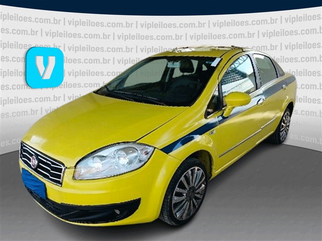 Fiat Linea Essence 1.8 2015