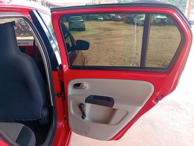VOLKSWAGEN UP HIGH MA - 2013/2014 — foto 17 de 34