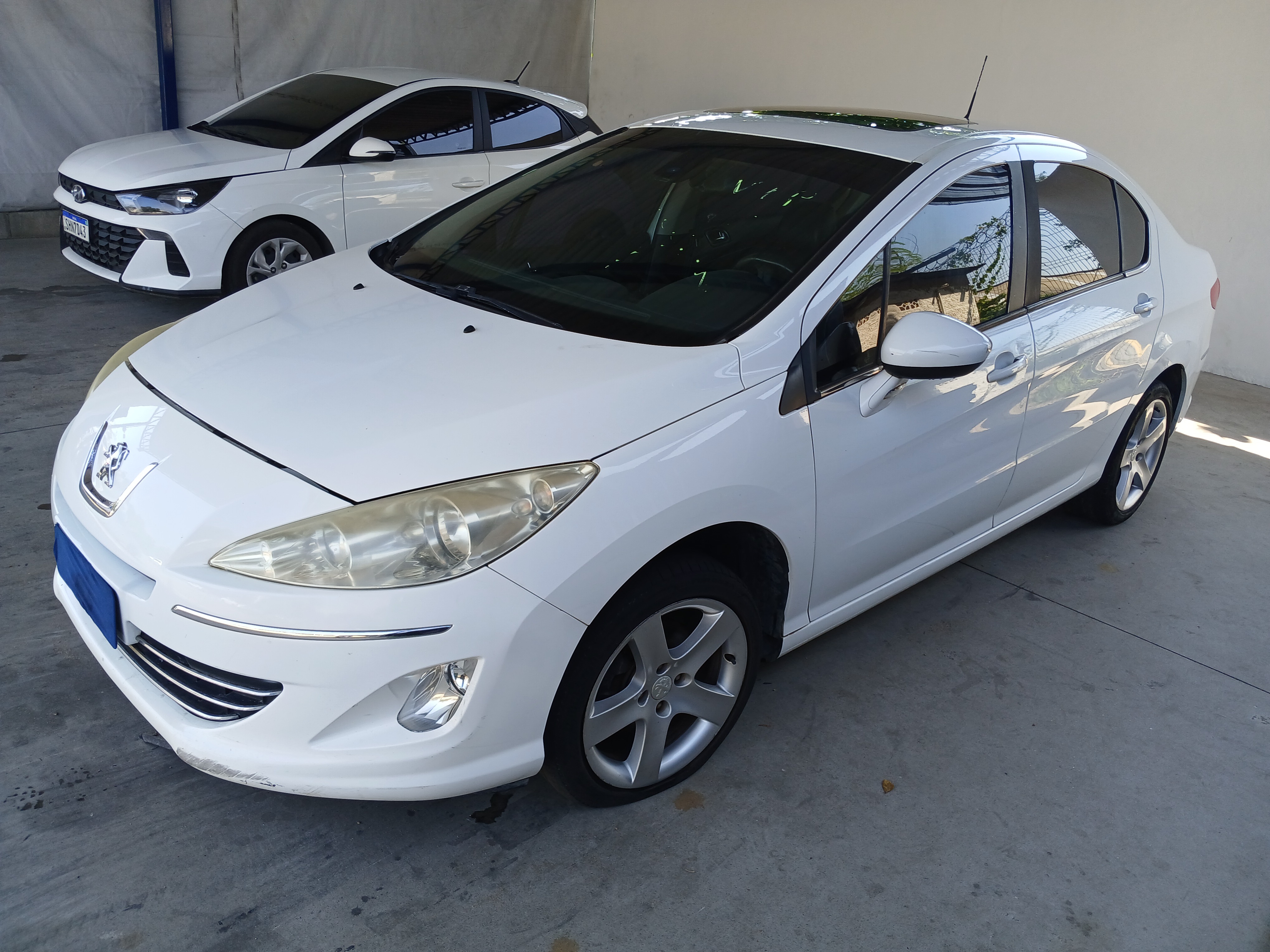 PEUGEOT 408 FELINE -