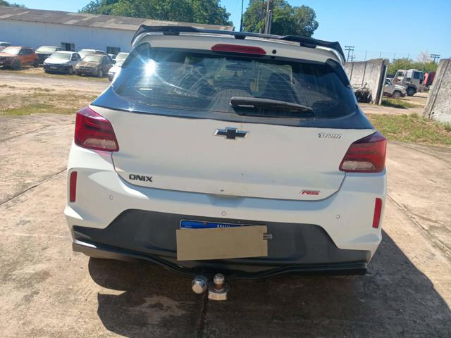 CHEVROLET ONIX 10TAT RS - 2020/2021 — foto 22 de 40