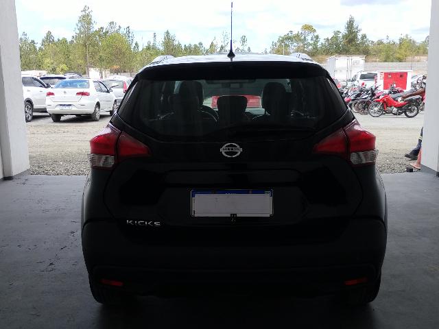 NISSAN KICKS S CVT - 2018/2019 — foto 26 de 34