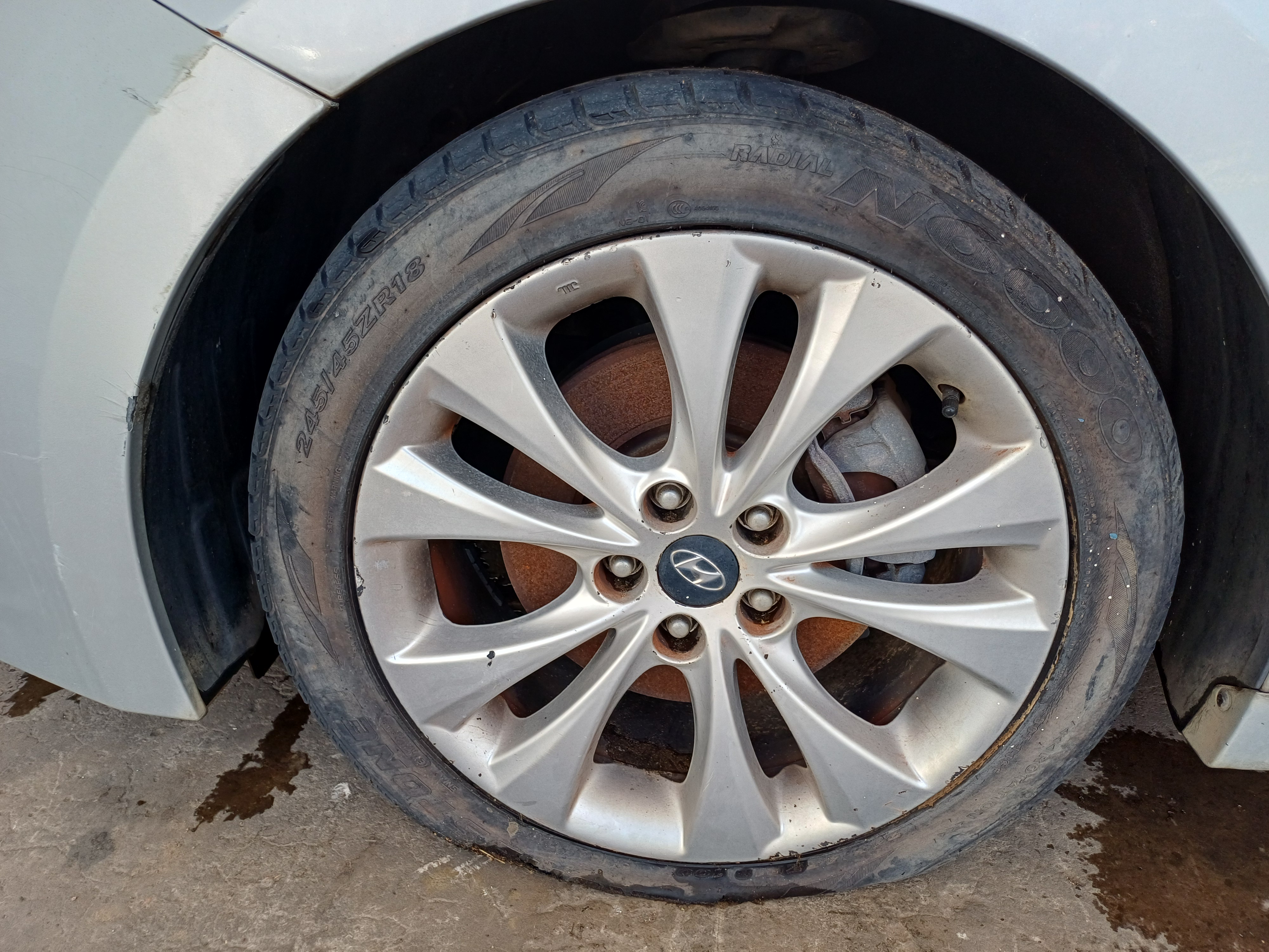 HYUNDAI AZERA 3.0 V6 - 2012/2013 — foto 14 de 24