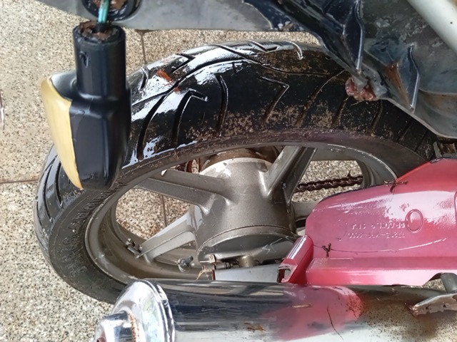 HONDA CBX 250 TWISTER - 2006/2006 — foto 9 de 10