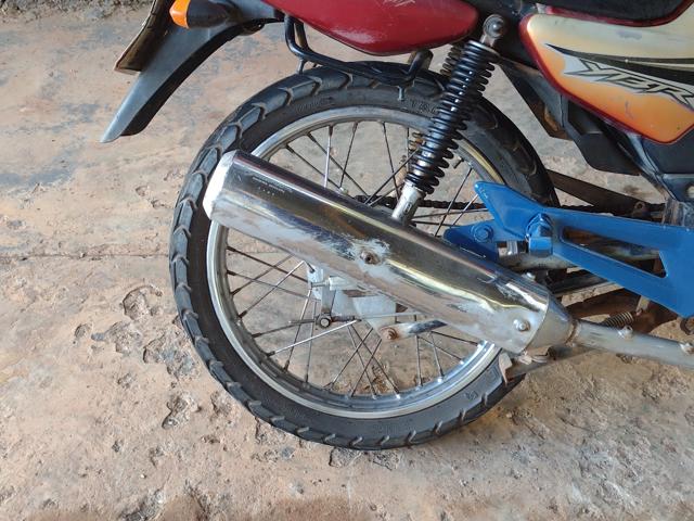 YAMAHA YBR 125ED - 2007/2008 — foto 10 de 13