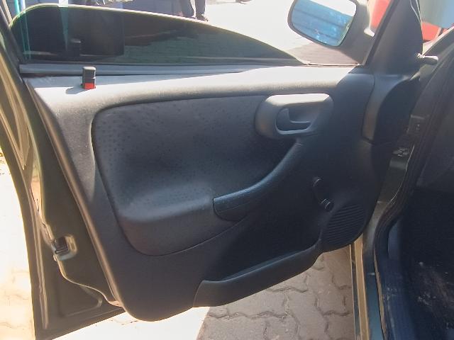 Foto 11 de 22: CORSA HATCH MAXX - 2010/2010