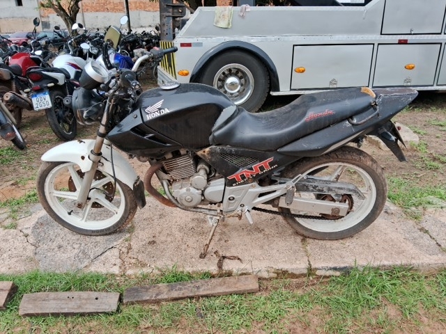 HONDA - CBX 250 TWISTER - leilão extrajudicial - CASTANHAL PA - lance mínimo R$ 425