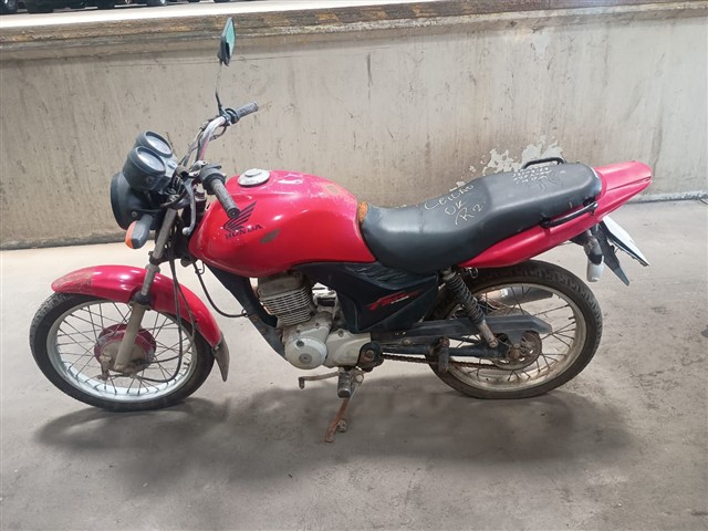 Honda CG 125 FAN KS 2012 em leilão