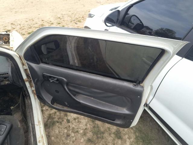 VOLKSWAGEN GOL 1.0 - 2005/2005 — foto 13 de 21