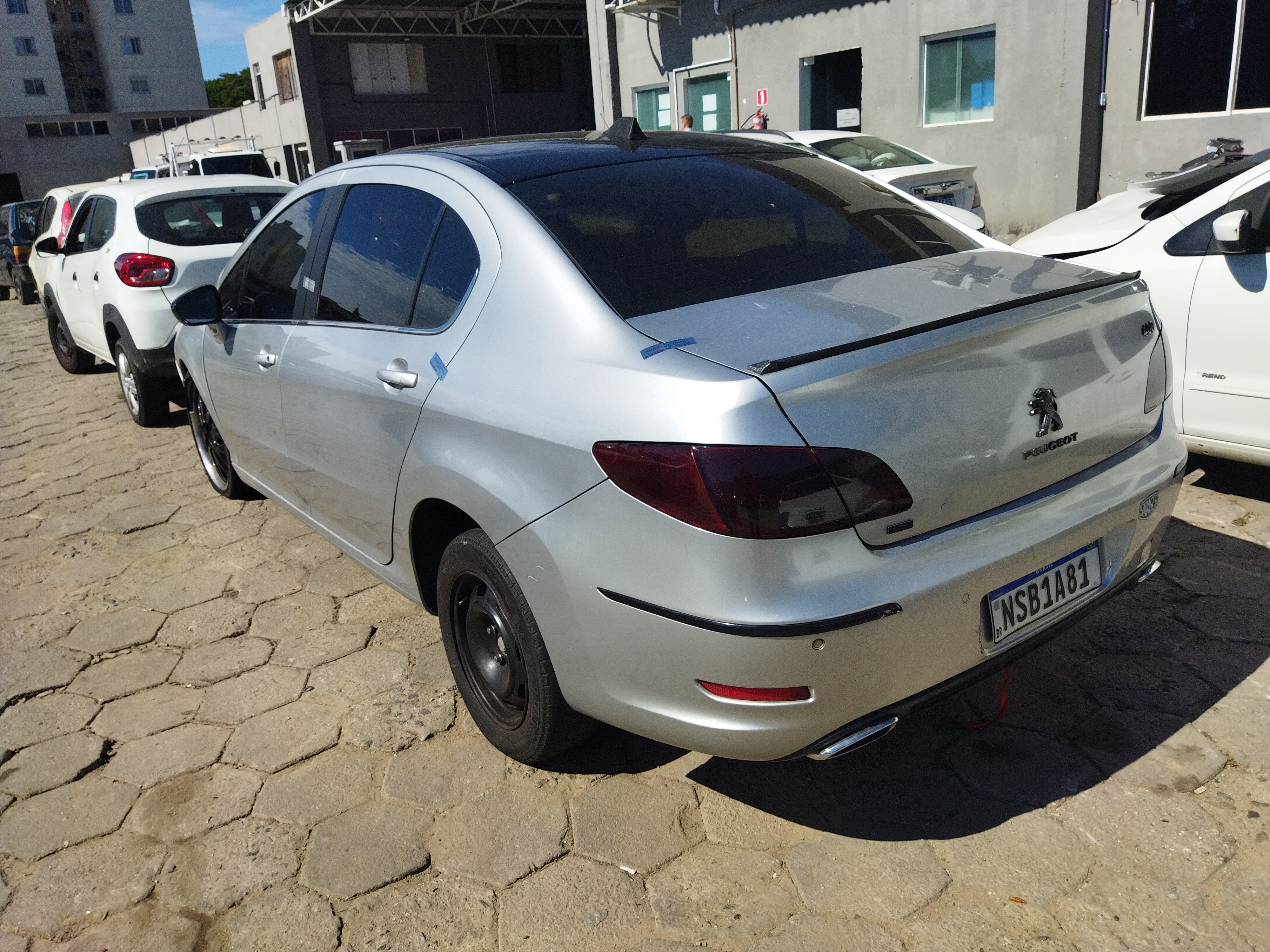PEUGEOT 408 GRIFFE THP - 2012/2013 — foto 4 de 10