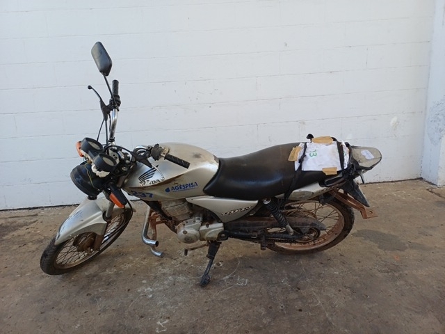 HONDA - CG 150 TITAN KS - leilão extrajudicial - TERESINA PI - lance mínimo R$ 2.500