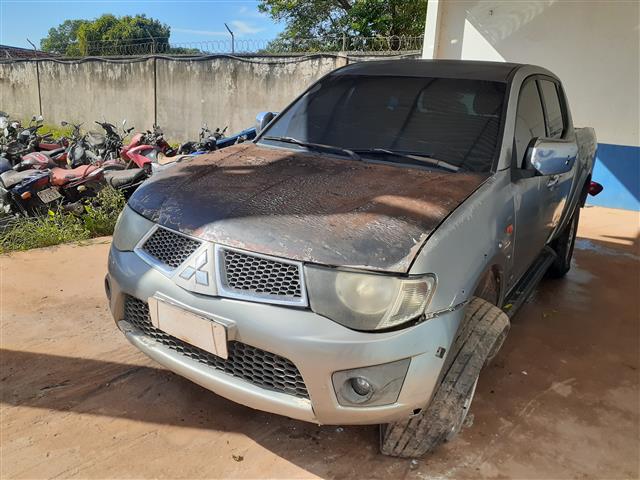 Mitsubishi L200 2.5 4x2 CD Turbo Diesel L200 Triton GLS 3.2 CD TB Int.Diesel Mec