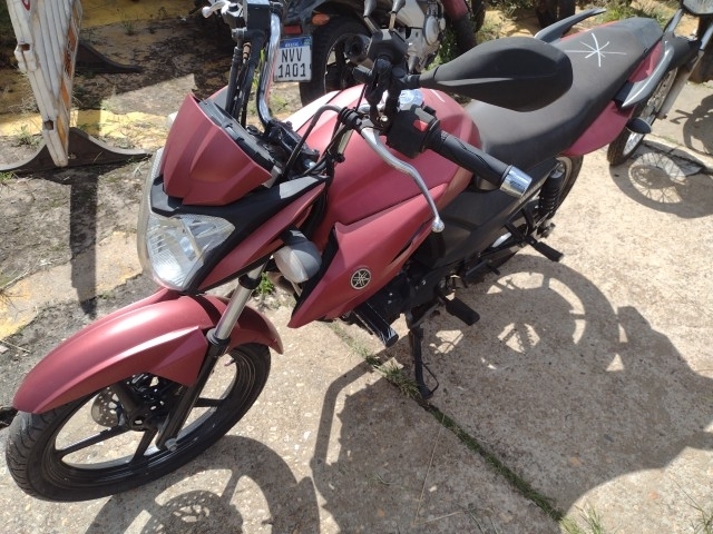 YAMAHA - YS150 FAZER SED - leilão extrajudicial - SAMAMBAIA DF - lance mínimo R$ 5.000