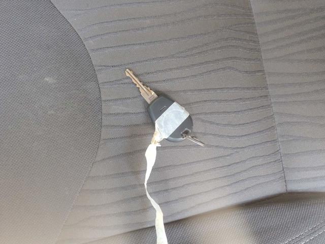 FIAT UNO WAY 1.0 - 2011/2012 — foto 33 de 33