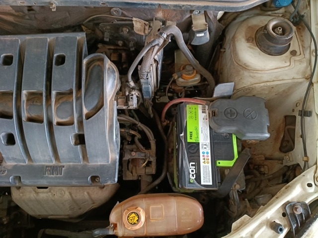 FIAT SIENA EL FLEX - 2011/2012 — foto 30 de 31