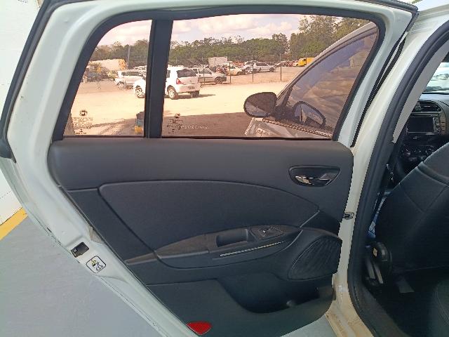 FIAT BRAVO ESSENCE 1.8 - 2013/2014 — foto 18 de 25