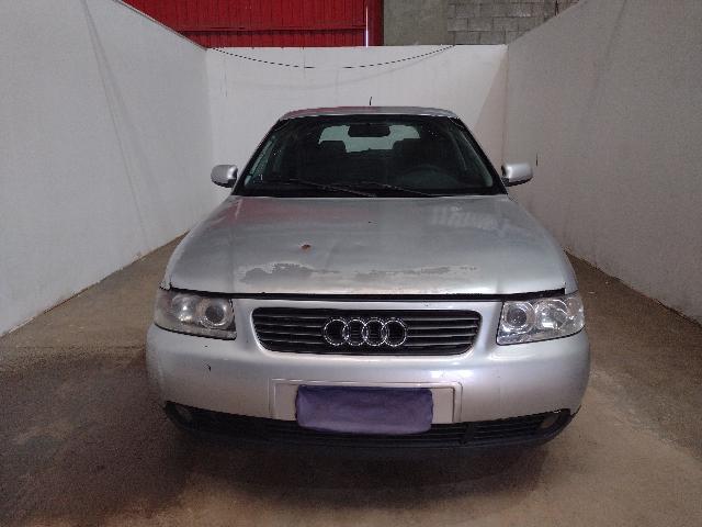 AUDI A3 1.8 - 2002/2002 — foto 11 de 39