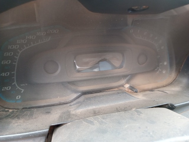 CHEVROLET MONTANA LS - 2011/2012 — foto 6 de 23