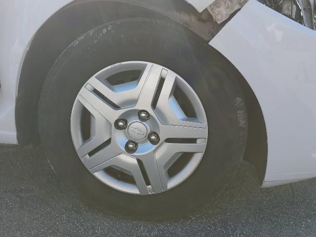 CHEVROLET ONIX 10MT JOYE - 2018/2018 — foto 29 de 37