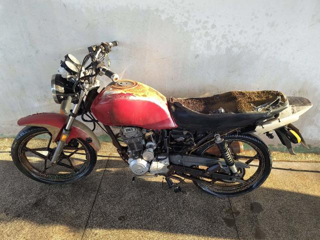 TRAXX JH125F - 2011/2011