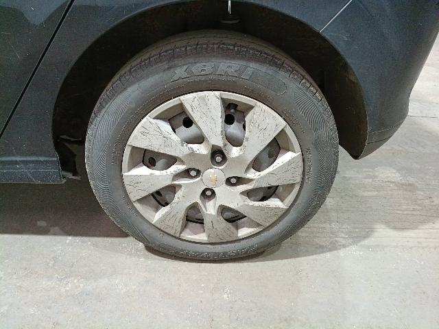 CHEVROLET ONIX 1.4MT LT - 2014/2015 — foto 28 de 40