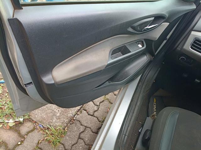 CHEVROLET ONIX - 2019/2019 — foto 14 de 30