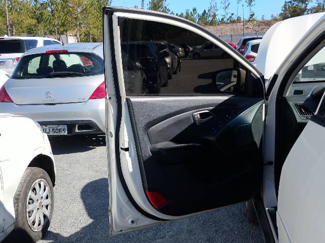 HYUNDAI IX35 B - 2014/2015 — foto 17 de 38