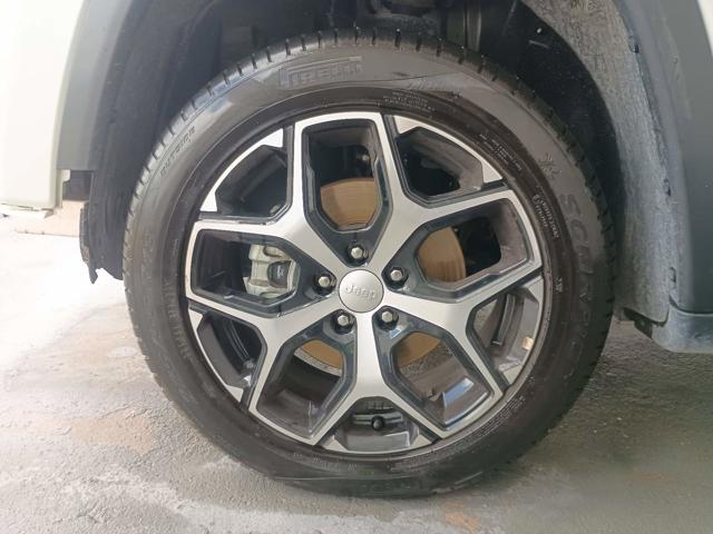 Foto 31 de 39: COMPASS LONGITUDE T - 2025/2026