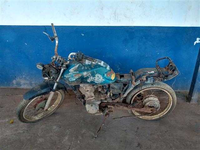 HONDA - CG 125 TITAN KS - leilão extrajudicial - SÃO LUÍS MA - lance mínimo R$ 100