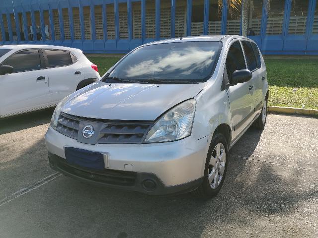 Nissan Livina 16S 2010