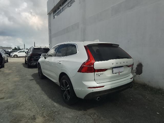 Foto 3: XC60 2.0 T5 MOM - 2018/2018