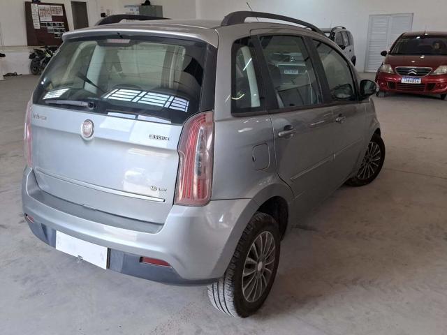 IDEA ESSENCE 1.6 16V FLEX - 2013/2013 — foto 4 de 26