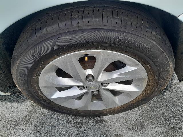 CHEVROLET ONIX 10TAT LT1 - 2020/2021 — foto 24 de 37