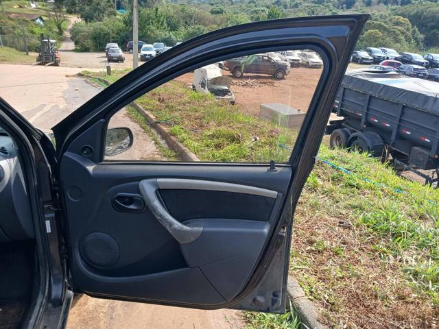 RENAULT SANDERO EXP 16 - 2009/2009 — foto 16 de 25