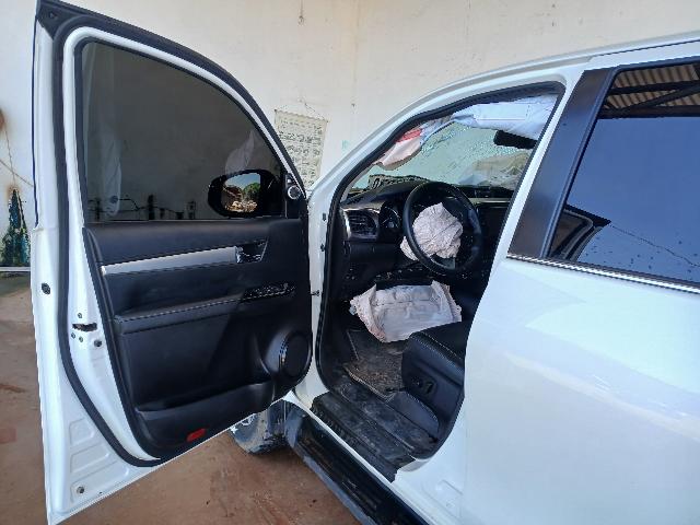 Foto 12 de 36: HILUX CDSRXA4FD - 2022/2022