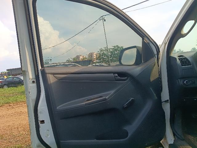 CHEVROLET S10 LS DD4 - 2016/2016 — foto 10 de 39