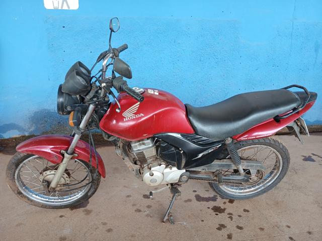 Honda CG 150 FAN ESI 2013 em leilão